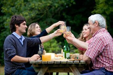 هتل Agroturismo Ondarre