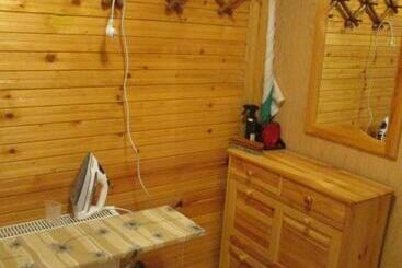 膳宿费 Ivanovo , Rooms For Rent For 24 Hours, Separate Kitchen, Sauna, Hydromassage Bath, Indoor Parking, T