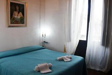 ペンション L Antico Sogno Guest House