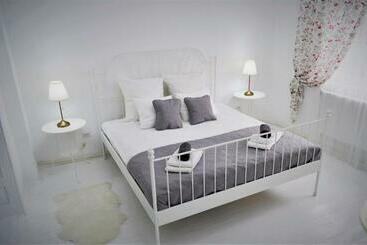 פנסיון La Maison Blanche