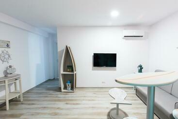 پانسیون The Shore House