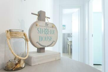 پانسیون The Shore House