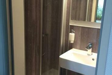 هاستل Haus Gerry
