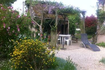 צימר Les 3 Roses