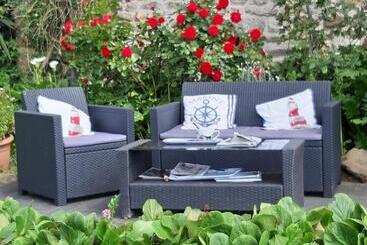 مبيت وإفطار Manoir De La Peignie