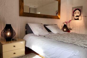 ベッドアンドブレックファースト Mas Giro