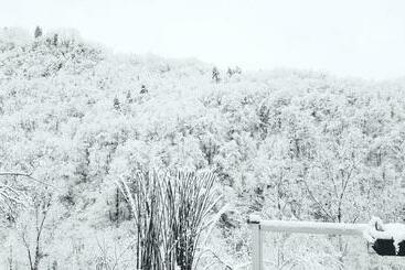 민박 Skymist Maison D Hôtes