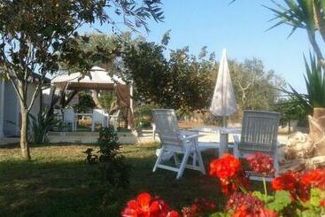 פנסיון Villa Annalaura Galatone