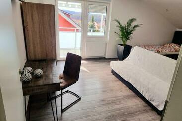 Pensão Workershome   Business Apartments   Monteurwohnungen