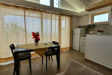 Santa Venere Apartments Parcheggio Privato Ricarica Auto Elettriche