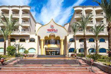 Hawaii Le Jardin Aqua Resort Families And Couples Only