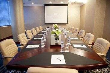 Grand Excelsior Hotel Al Barsha