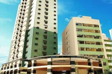 Master Curitiba Hotel   1,6 Km Do Estádio Couto Pereira   Show