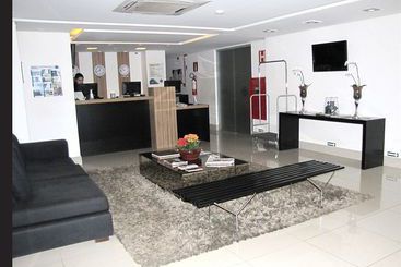 هتل Campus Flat by Vision Vespasiano