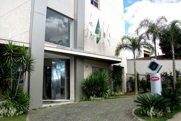 هتل Campus Flat by Vision Vespasiano
