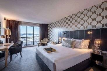 Museum Apartment Hotel, Independent Collection By Evt