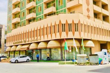 בית מלון כפרי Prime Tower