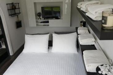 住宿加早餐 Byonz