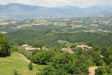 住宿加早餐  Montanari Agrivillage