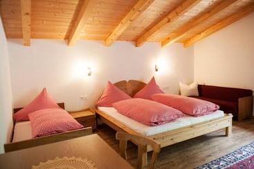 בית מלון כפרי Bauernhof Entalhof