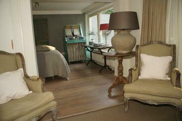 مبيت وإفطار Bb Jonashome