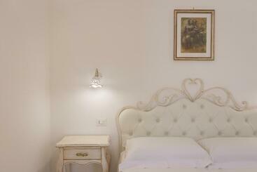 민박 Dimora San Quirico Rooms & Food