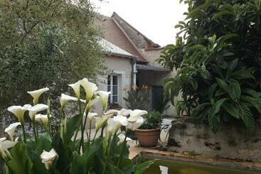 צימר Suite Luzilloise