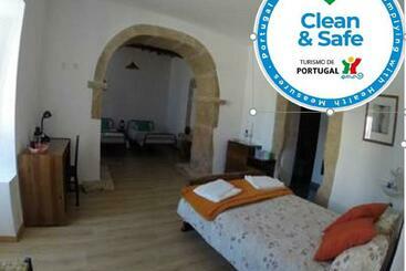 ペンション Casa Das Andorinhas