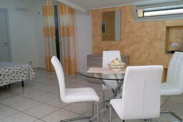 B&b Le Tre Gemme Junior