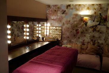 تختخواب و صبحانه Pepinsphair