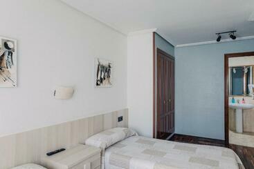 Pensión Amaia H Vi 00348