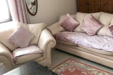 پانسیون Brown S Guest House