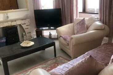 پانسیون Brown S Guest House