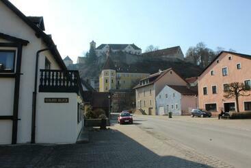 펜션 Gasthaus Schlossblick