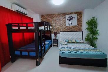 پانسیون N&j Lopez Lodging House