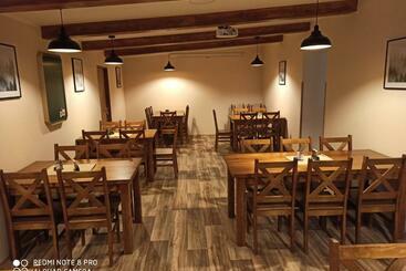 پانسیون Penzion A Restaurace V Háji
