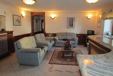 شقة فندقية Residence Du Chateau