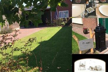 تختخواب و صبحانه Bed&breakfast De Hooimoat