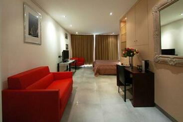 پانسیون Cassis Loc   Chambre Meublée