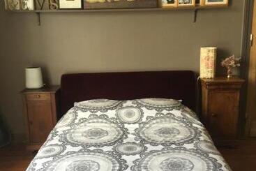 ベッドアンドブレックファースト Au Petit Bonheur