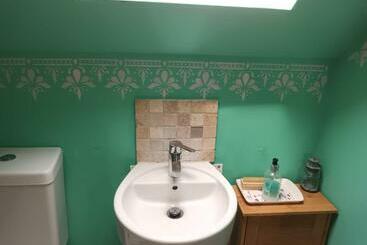 ベッドアンドブレックファースト Chez Jo Apartments