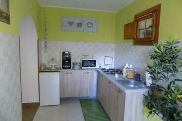 La Noce Bed And Breakfast