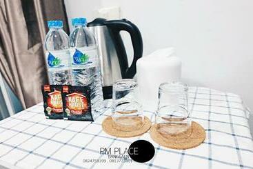 مُتل Pm Place