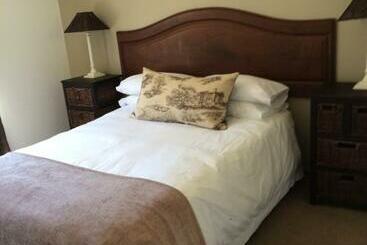 بنسيون Mosterts Hoek Guest House