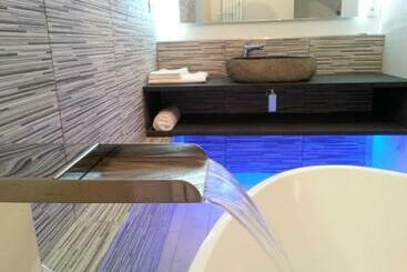 پانسیون 5&5 Rooftop