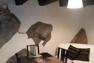 פנסיון Affittacamere Al Civico 18