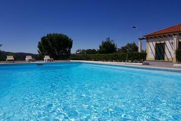 Пансион Quinta Da Nave Do Lobo