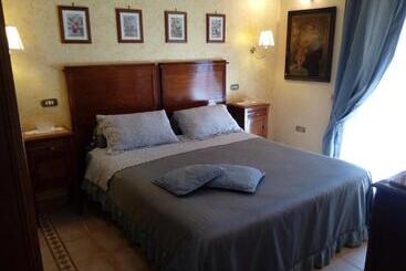 מלון דירות Residenza Antico Borgo Del Pozzo