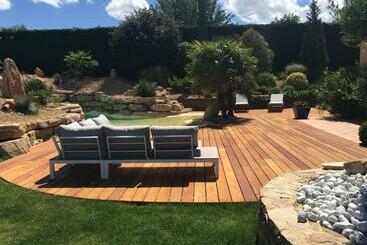 Bed and Breakfast Villa Chapulay