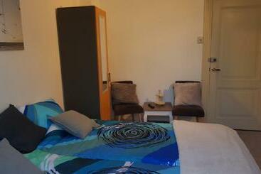پانسیون City Lodge Stay A While
